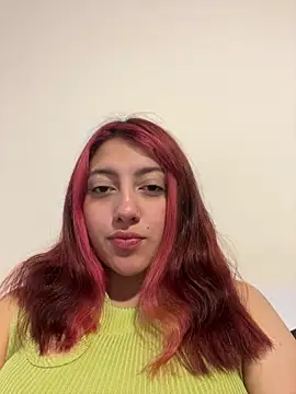 Emma Cut online show from May 2026 09:53:01 PM