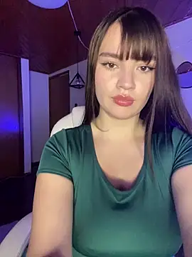 Snapshot of Angela_pink18 chatting on May 2026 07:43:01 PM Angela pink18 online show from May 2026 07:43:01 PM