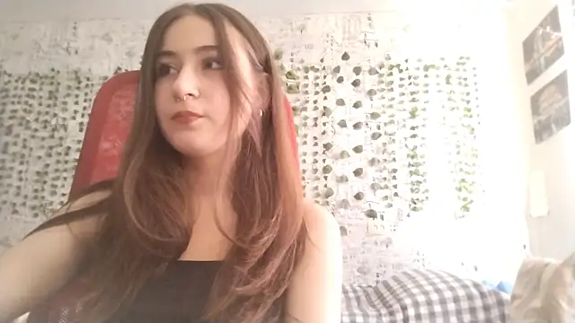 Snapshot of Pollykiss chatting on July 2026 09:37:02 AM Pollykiss online show from July 2026 09:37:02 AM