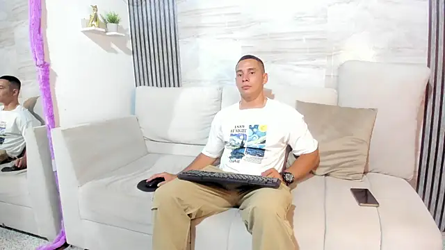 Snapshot of dylan_viper chatting on May 2026 03:04:02 AM dylan viper online show from May 2026 03:04:02 AM
