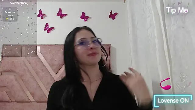 Snapshot of Angel-Hott_ chatting on July 2026 04:07:02 AM Angel-Hott online show from July 2026 04:07:02 AM