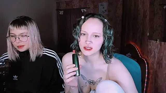 SusieMilkis online show from June 2026 02:25:02 AM
