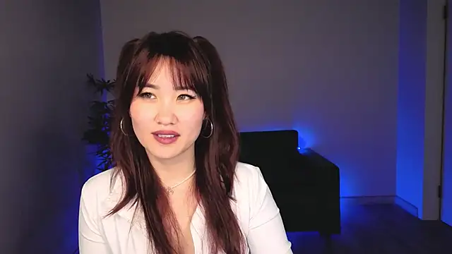 Snapshot of YukiyaSunshine chatting on May 2026 01:47:02 AM YukiyaSunshine online show from May 2026 01:47:02 AM
