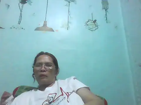 momshe2026 online show from June 2026 01:02:02 PM