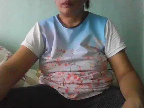 momshe2026 online show from July 2026 08:43:01 AM