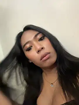 hugecock tamira online show from July 2026 06:19:02 AM