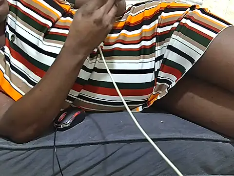 Snapshot of DripDiva chatting on June 2026 09:19:01 PM DripDiva online show from June 2026 09:19:01 PM