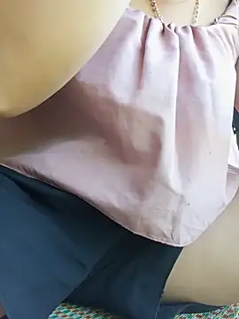 Lyvanmay- online show from May 2026 06:53:01 AM