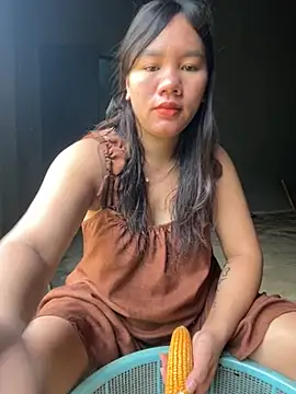 Snapshot of Suki-love chatting on July 2026 04:07:02 AM Suki-love online show from July 2026 04:07:02 AM