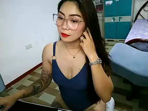 Snapshot of Sexynica chatting on May 2026 01:19:01 PM Sexynica online show from May 2026 01:19:01 PM
