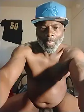 Tremainebigg online show from May 2026 09:50:02 AM