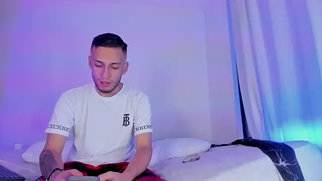  Kevin xxx online show from September 2025 05:55:02 AM