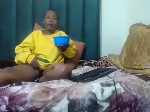 TypicalBaddiex online show from May 2026 12:07:01 AM