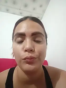 Snapshot of exotica_7 chatting on June 2026 05:35:01 PM exotica 7 online show from June 2026 05:35:01 PM