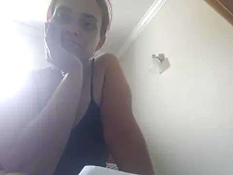 Snapshot of besins chatting on May 2026 02:11:02 PM besins online show from May 2026 02:11:02 PM