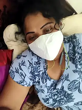 Snapshot of Shaik_honey chatting on July 2026 05:22:01 AM Shaik honey online show from July 2026 05:22:01 AM
