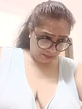 yourchahat27 online show from July 2026 04:47:02 AM