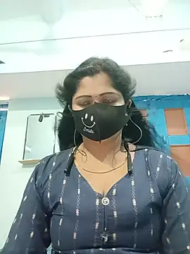 Raginilove online show from May 2026 07:05:01 AM