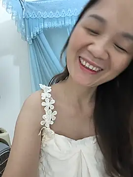 Snapshot of Lye_lovely chatting on July 2026 09:52:02 PM Lye lovely online show from July 2026 09:52:02 PM