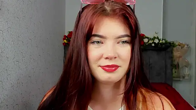 Snapshot of MelissaMay__ chatting on July 2026 06:14:01 PM MelissaMay online show from July 2026 06:14:01 PM