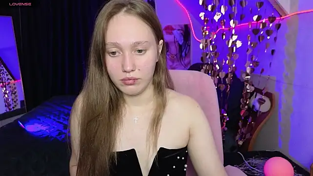 Snapshot of TinaShelton chatting on July 2026 02:20:01 PM TinaShelton online show from July 2026 02:20:01 PM