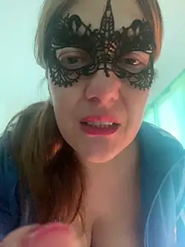 lulupiecitosamor online show from June 2026 11:53:02 AM
