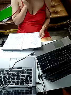 Snapshot of Julie-Rosee chatting on May 2026 03:55:02 AM Julie-Rosee online show from May 2026 03:55:02 AM