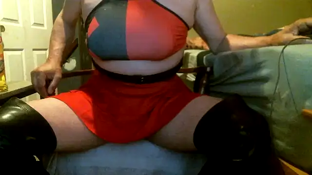 Snapshot of sissyslave1999 chatting on June 2026 03:05:01 AM sissyslave1999 online show from June 2026 03:05:01 AM