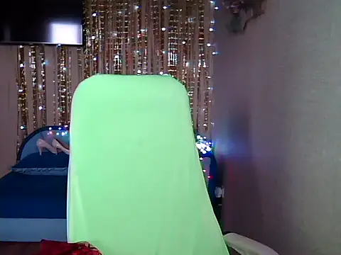Snapshot of Wena-Sweety chatting on May 2026 04:52:02 AM Wena-Sweety online show from May 2026 04:52:02 AM