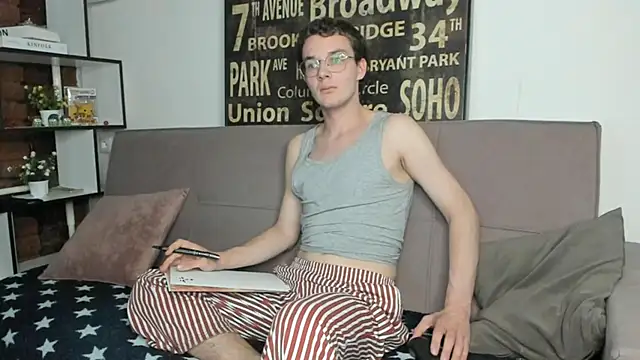 FableDusk online show from May 2026 01:29:02 PM