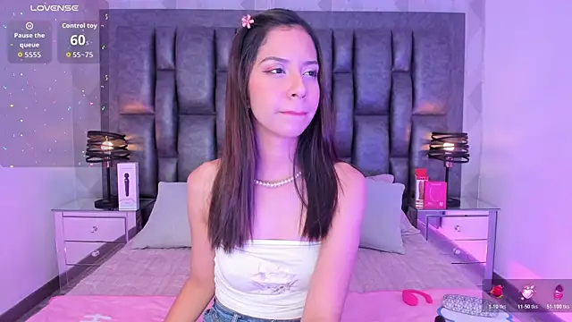 AriRose online show from July 2026 08:11:01 PM