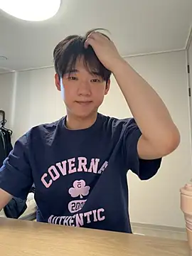 Snapshot of k-kinky chatting on May 2026 08:10:02 AM k-kinky online show from May 2026 08:10:02 AM