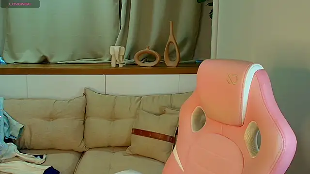 Rose Desiree online show from July 2026 11:18:01 AM