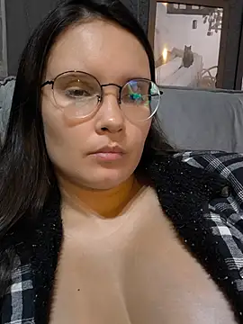 gatinhaagaucha online show from June 2026 03:42:01 AM