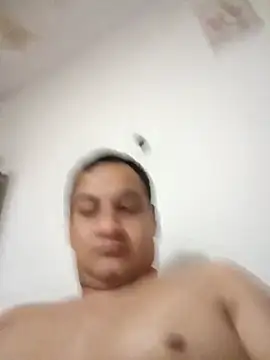 Snapshot of sergioyleo chatting on August 2026 04:03:02 AM sergioyleo online show from August 2026 04:03:02 AM