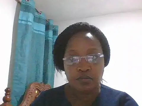 Snapshot of peacechloe chatting on July 2026 05:17:02 PM peacechloe online show from July 2026 05:17:02 PM