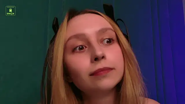 Snapshot of RachelVacsler chatting on May 2026 09:45:02 PM RachelVacsler online show from May 2026 09:45:02 PM