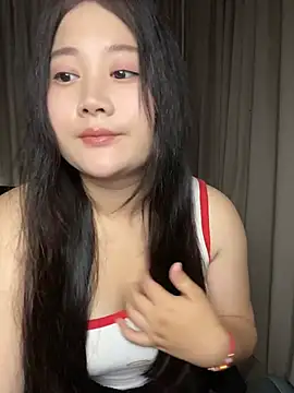 Luckysisi-s online show from May 2026 01:31:01 PM