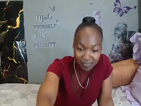 Lavishia online show from May 2026 08:43:02 PM