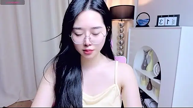 Snapshot of miuu6868 chatting on July 2026 02:27:02 AM miuu6868 online show from July 2026 02:27:02 AM