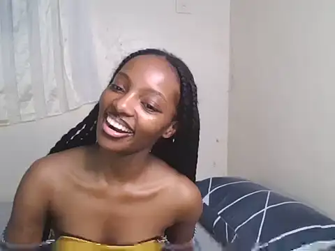 Snapshot of CUTE-MESSY chatting on June 2026 05:49:02 AM CUTE-MESSY online show from June 2026 05:49:02 AM