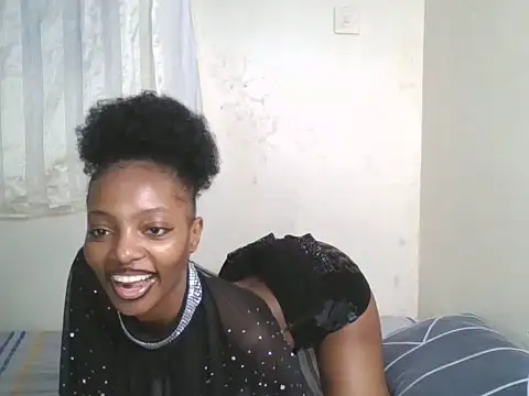 Snapshot of CUTE-MESSY chatting on June 2026 06:07:02 AM CUTE-MESSY online show from June 2026 06:07:02 AM