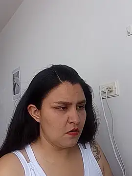 BaddieLuxe  online show from June 2026 05:19:01 PM