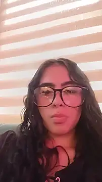 Snapshot of Kimdyy_ chatting on July 2026 07:42:02 PM Kimdyy online show from July 2026 07:42:02 PM
