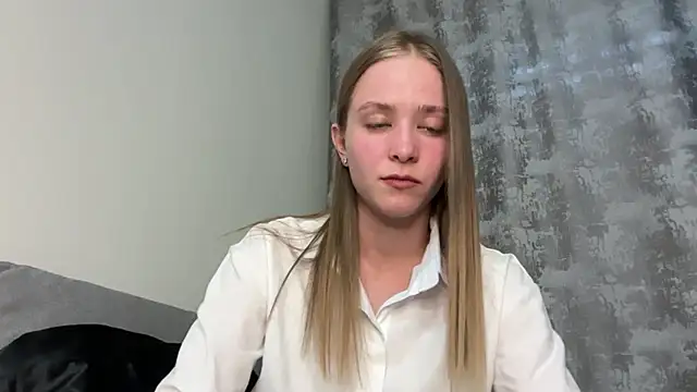 Snapshot of DanikaMory chatting on May 2026 01:07:02 PM DanikaMory online show from May 2026 01:07:02 PM