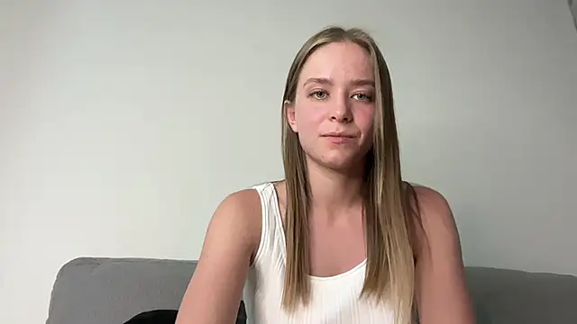 Snapshot of DanikaMory chatting on June 2026 12:18:02 PM DanikaMory online show from June 2026 12:18:02 PM
