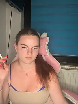 Snapshot of SecretSarah chatting on May 2026 03:31:02 PM SecretSarah online show from May 2026 03:31:02 PM