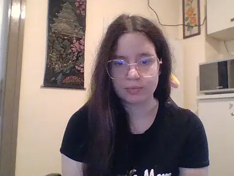 Snapshot of SzexiMacska chatting on May 2026 08:22:02 AM SzexiMacska online show from May 2026 08:22:02 AM