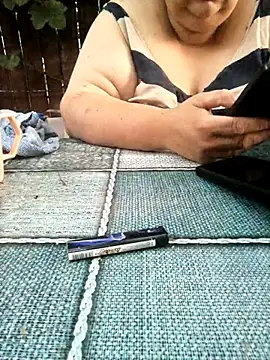 Snapshot of bufnita5 chatting on August 2026 05:33:02 PM bufnita5 online show from August 2026 05:33:02 PM