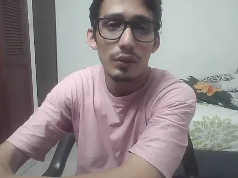 SrIncognito666 online show from May 2026 01:30:02 PM